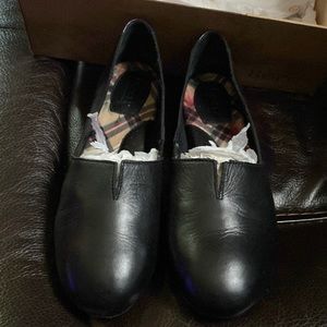Born shoes like new